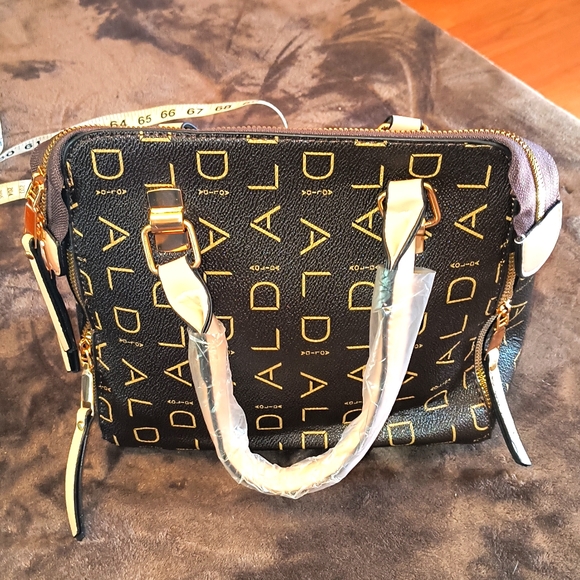 NWT, AOLITA Signature Bag. - Picture 1 of 10